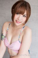 橘唯華