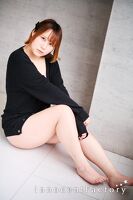 047