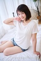 086